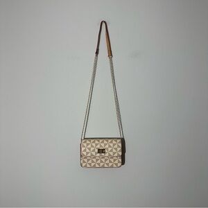 shoulder handbag
